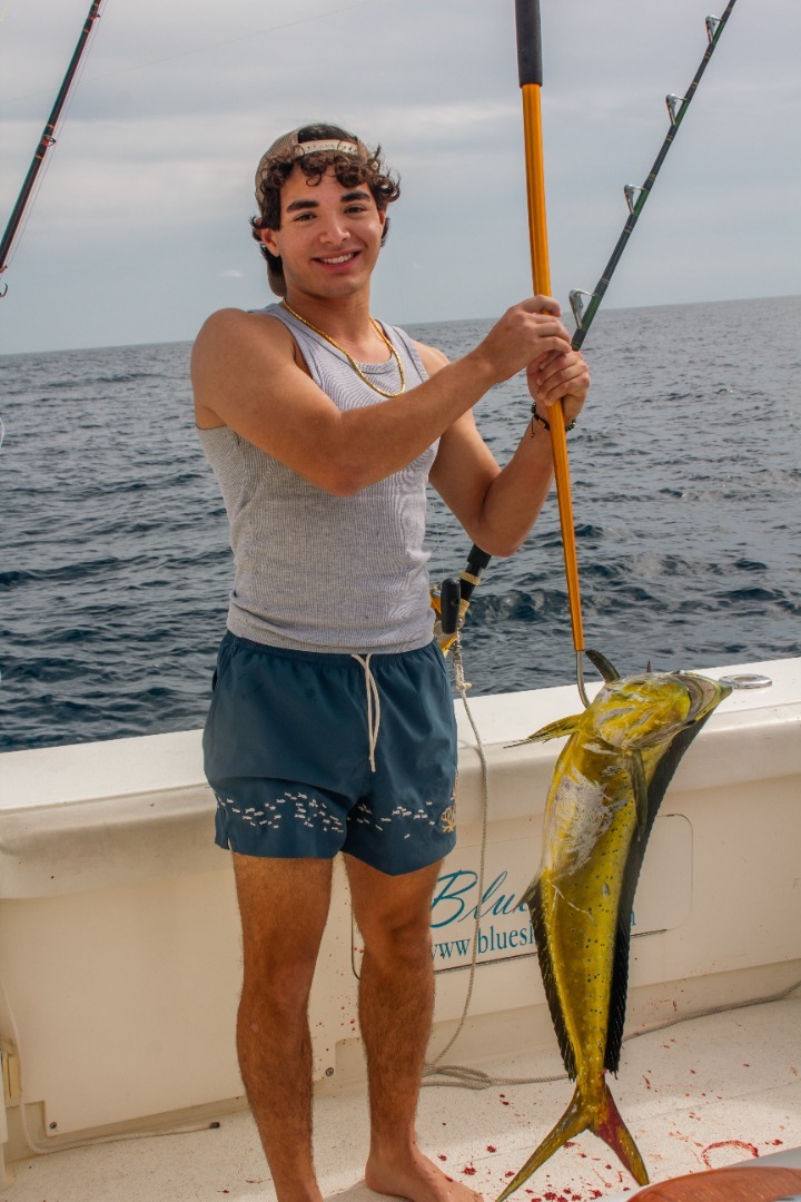 Dorado & Tuna Strike with Incredible Force