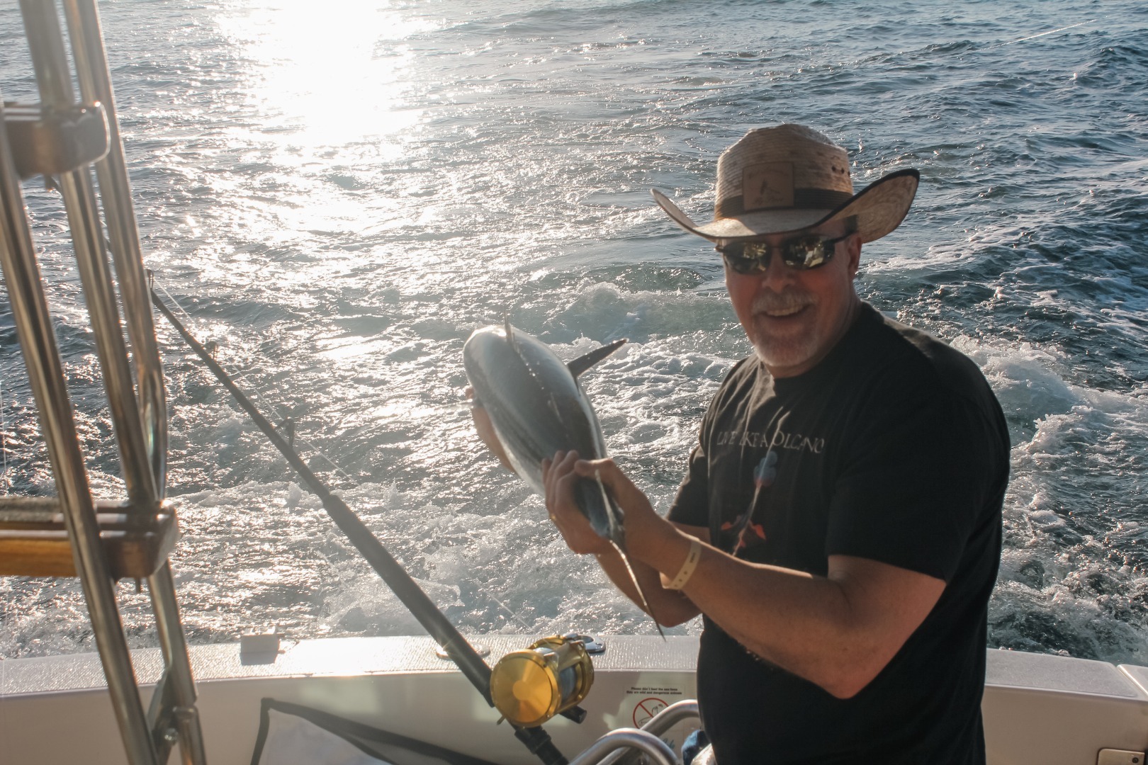 Tuna Hookups Keep the Rods Bent