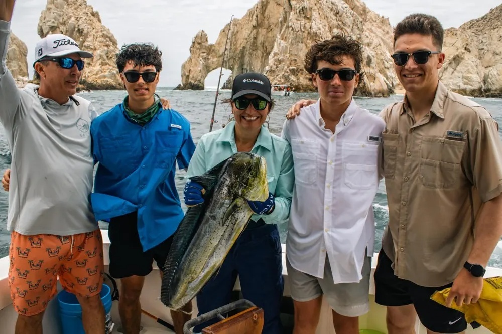 Cabo Celebrates Another Dorado Catch!
