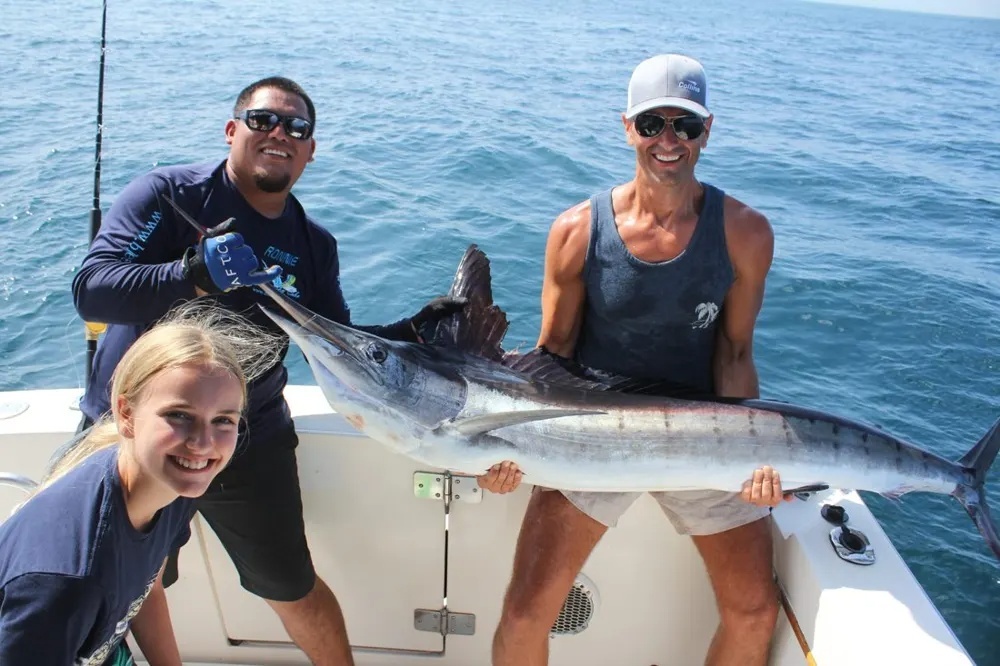 Marlin Action Beyond the Cabo Coastline!
