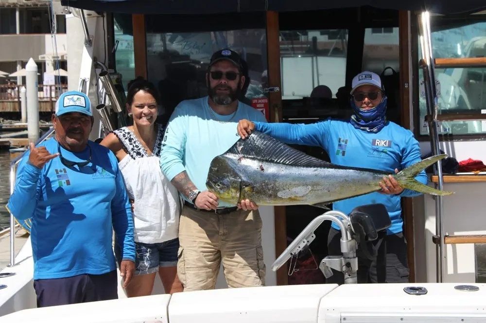 Dorado Action Turns Electric in Cabo!