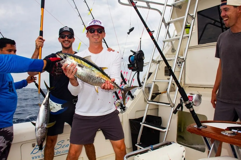 Dorado & Tuna Strike Turns Calm into Chaos!