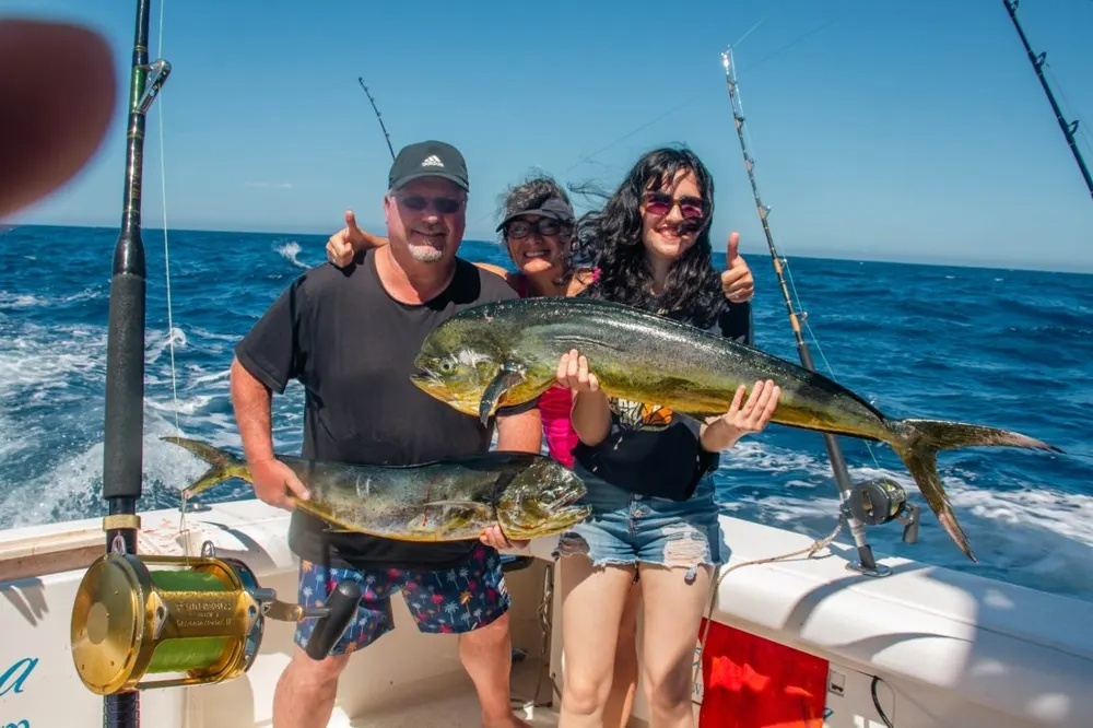 Golden Dorado Hookup in Paradise!