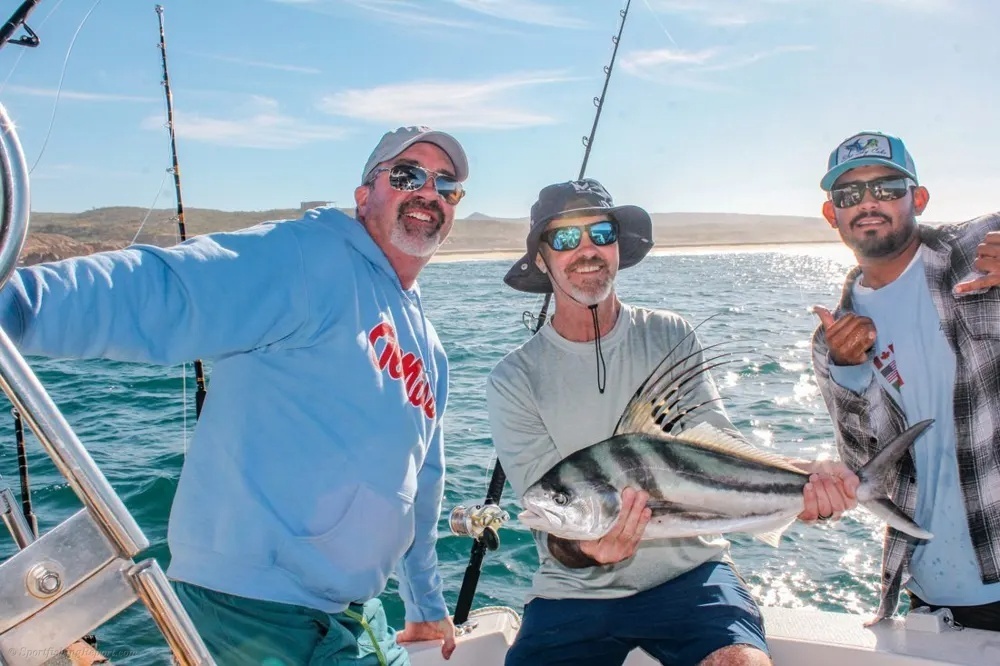 Cabo Roosterfish Fight Takes Center Stage!