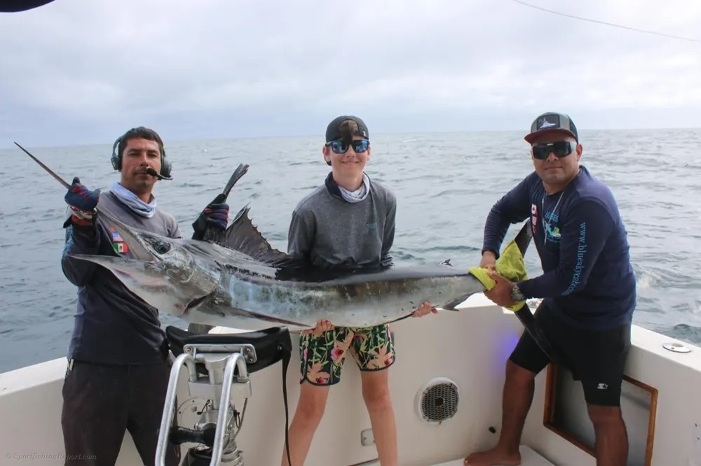 Cabo's Marlin Bite Turns Explosive!