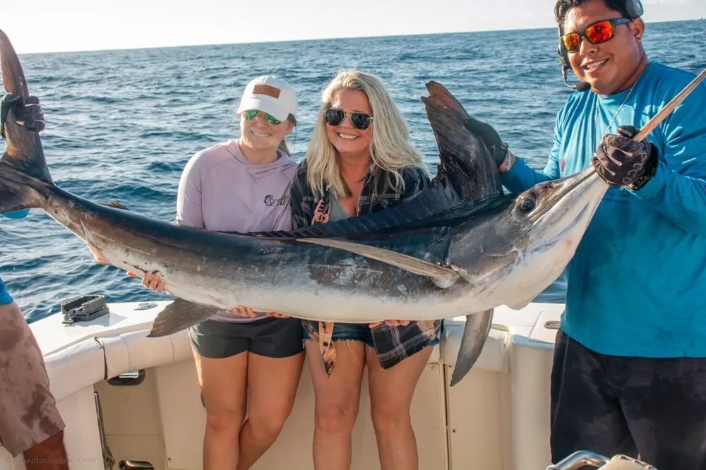 Marlin Magic off the Pacific Side