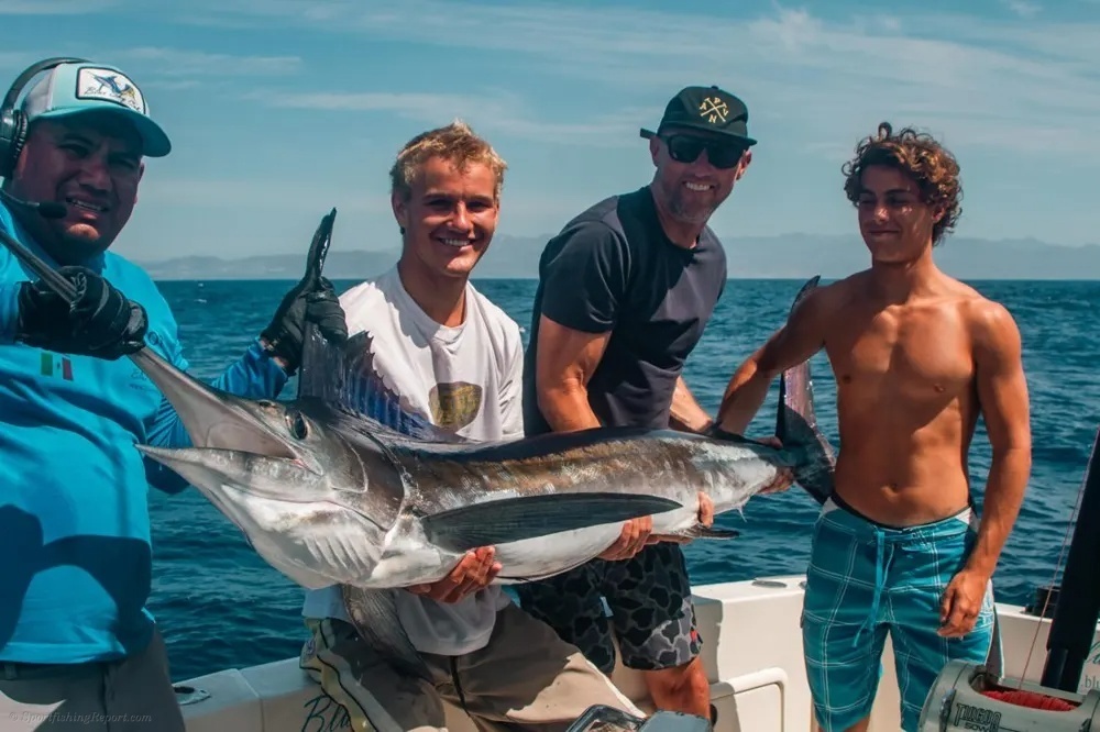 Offshore Chaos – Marlin and Tuna Connect