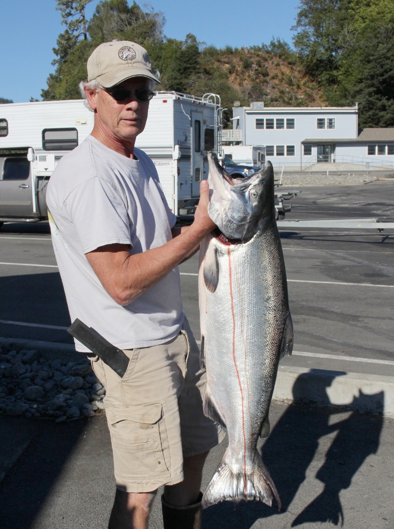 Saltwater Fishing - Rockfish and Lingcod APlenty Out of the Port