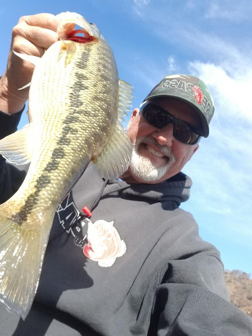 Fly fishing for spotted bass on Lake Oroville