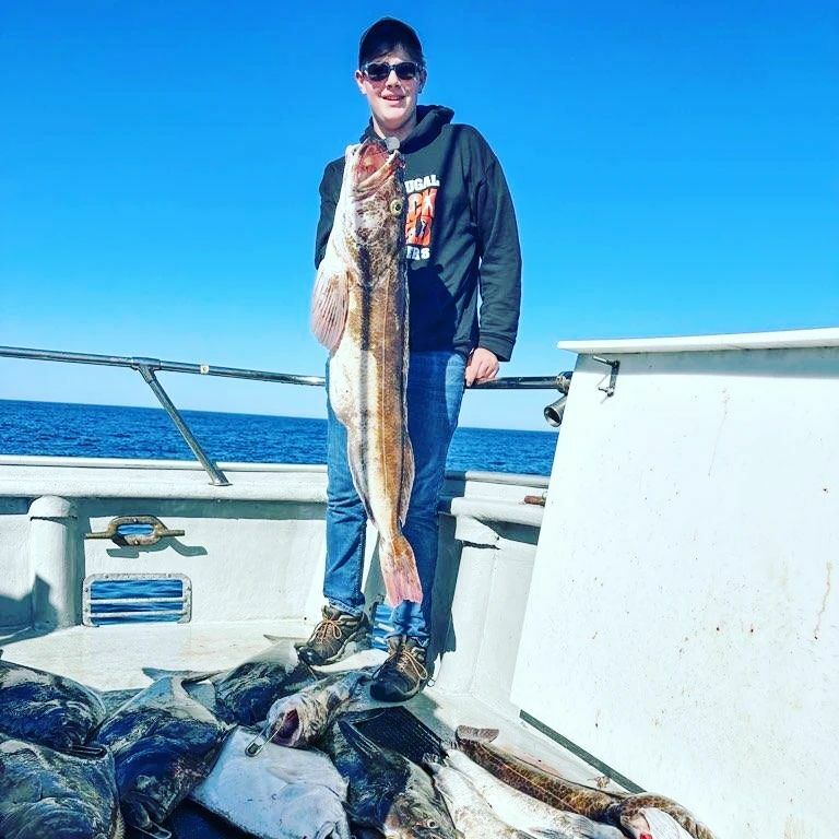 Limits of Halibut and nice Deep water Lingcod for all
