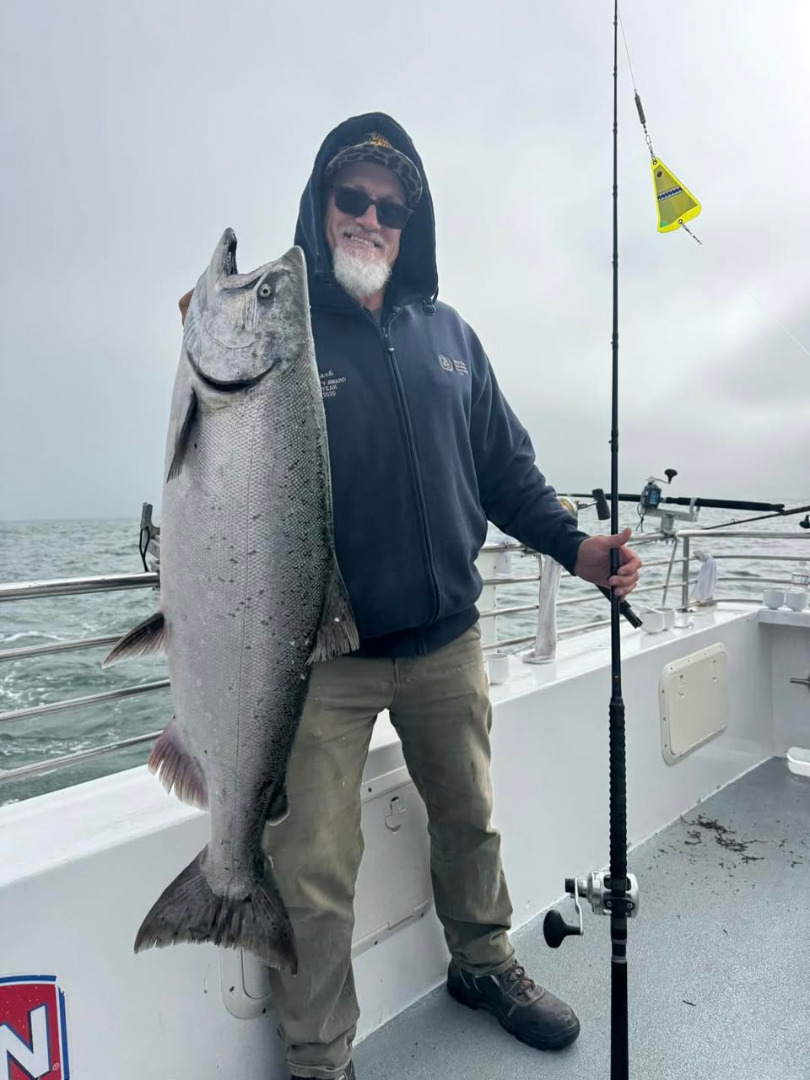 Hot salmon bite today