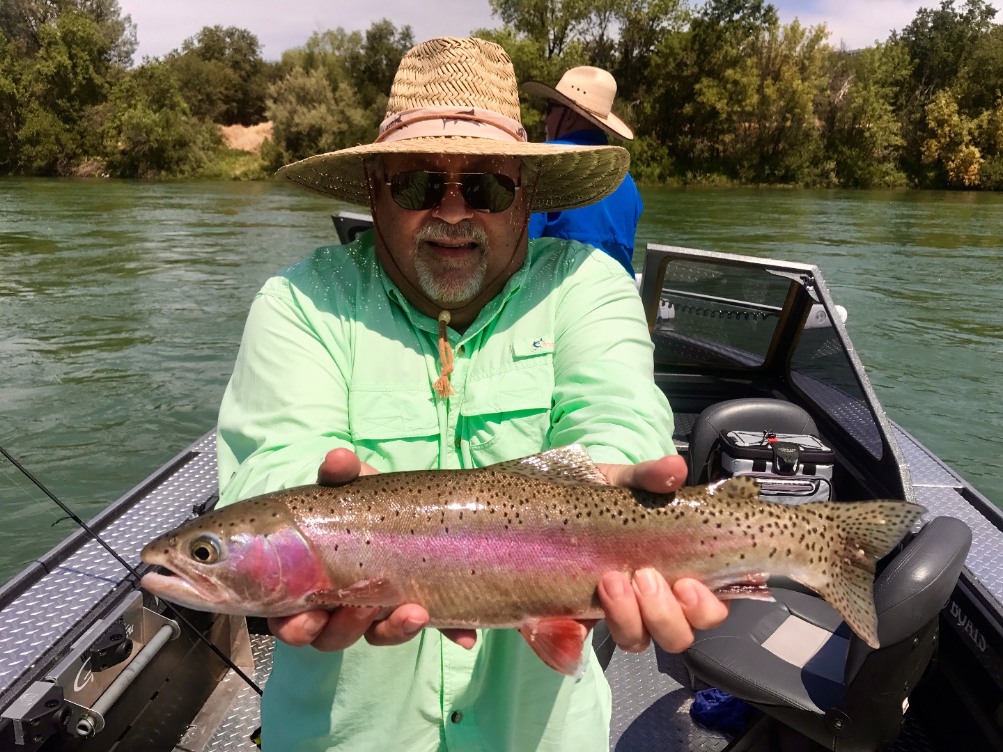 Sac River wild rainbow trout fishing opportunity.