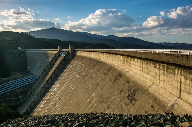Feds Push to Raise Shasta Dam