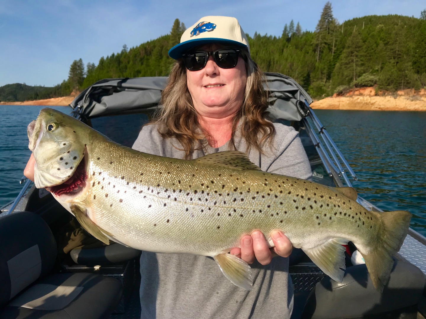 Shasta Lake trophy time!