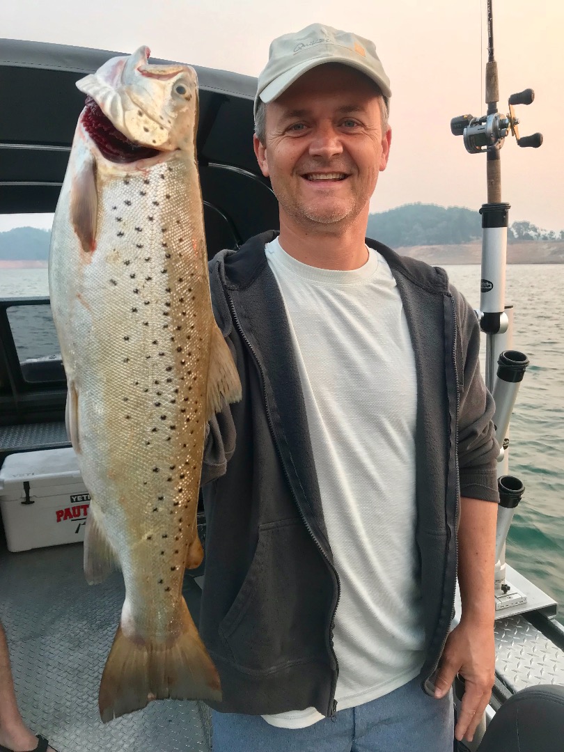 Summer fun on Shasta Lake!