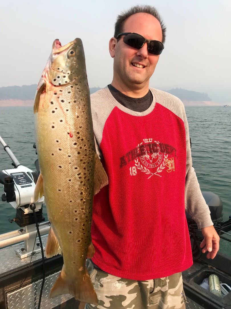 Smoke on the water @ Shasta Lake!