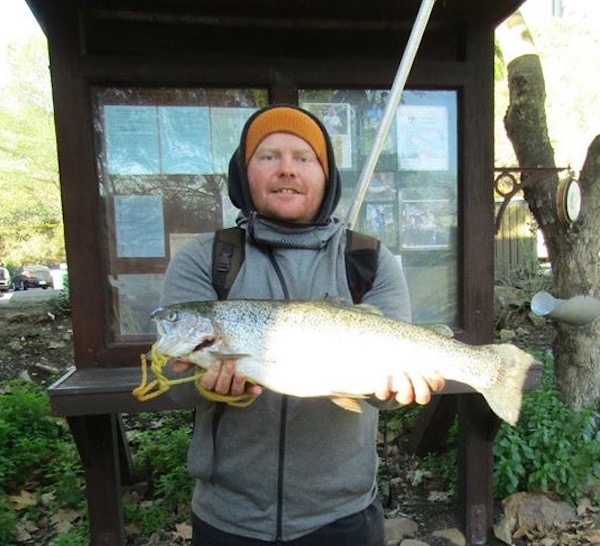 New Mini Jigs Catch TROPHY TROUT - Dixon Lake 