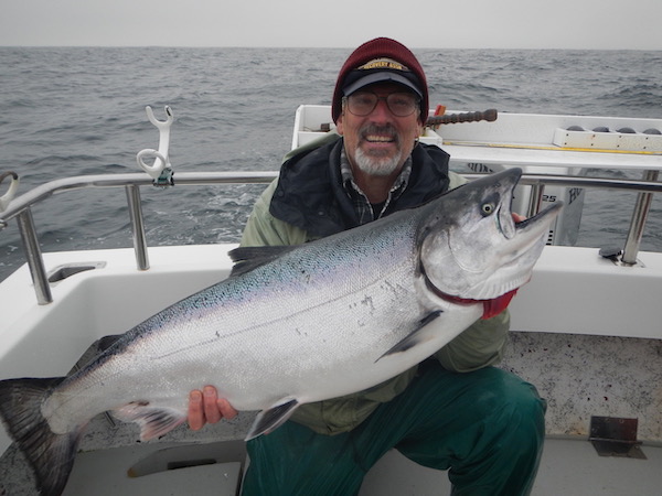  Lengthy Ocean Season Ahead for Salmon Anglers