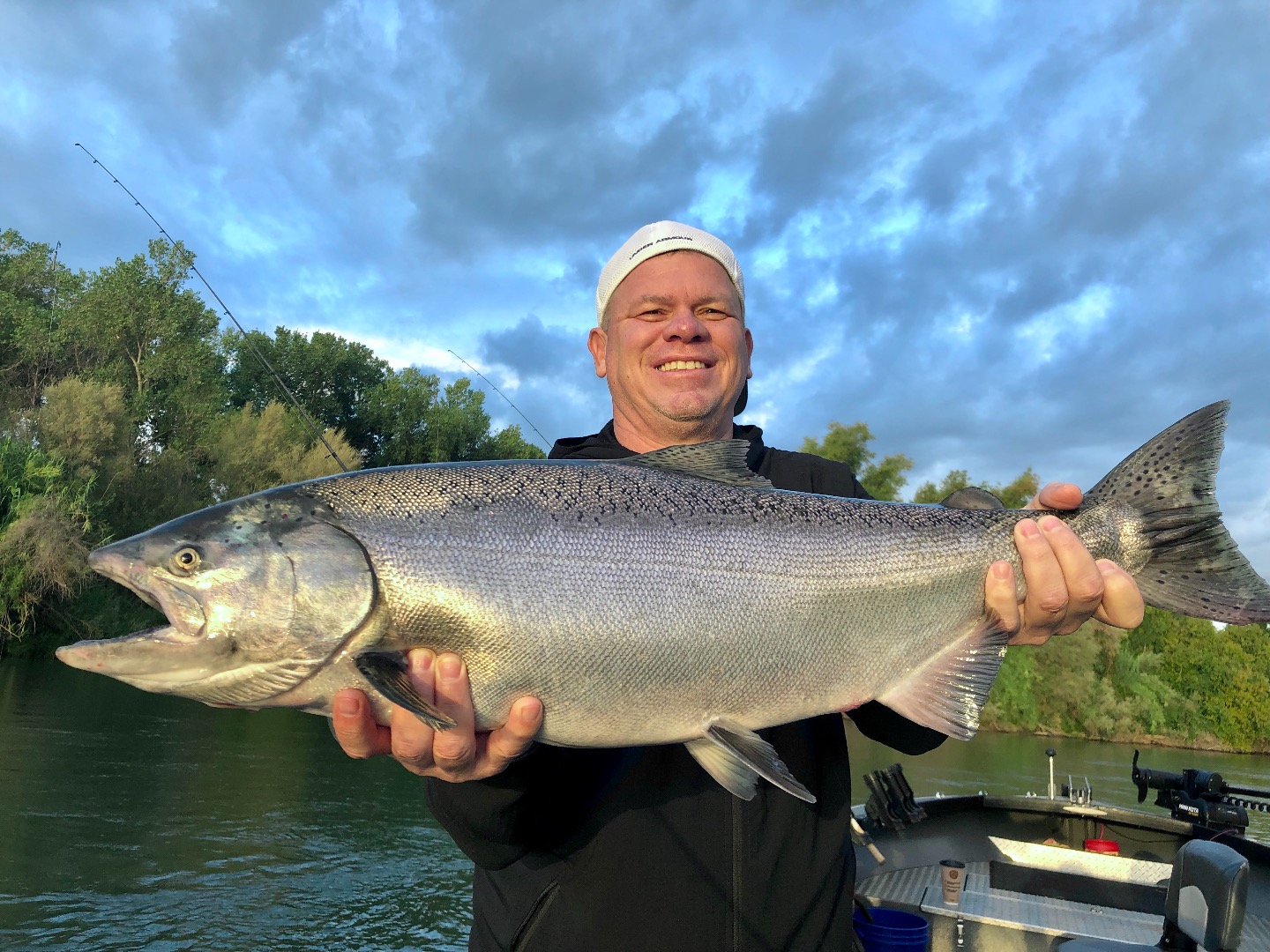 Sac River Kings moving through the lower river!