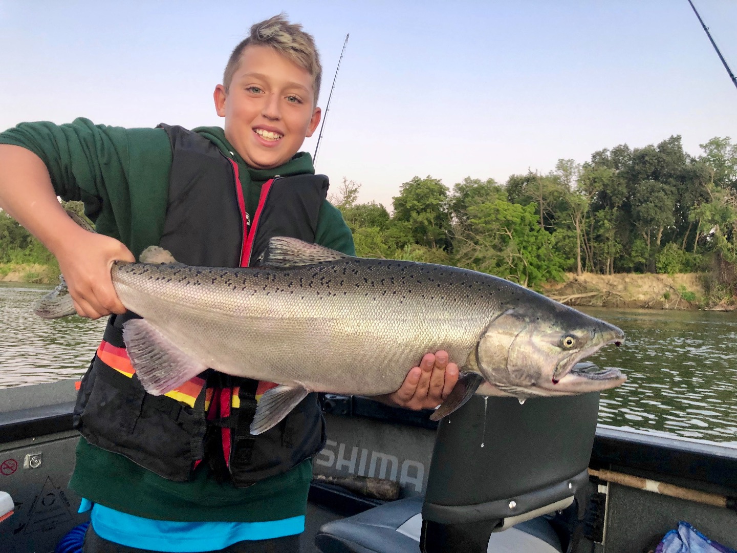 Fall King salmon fishing on the Sac remains "fair",,,