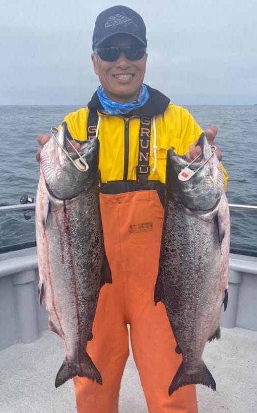 20 Salmon up to 17 Pounds