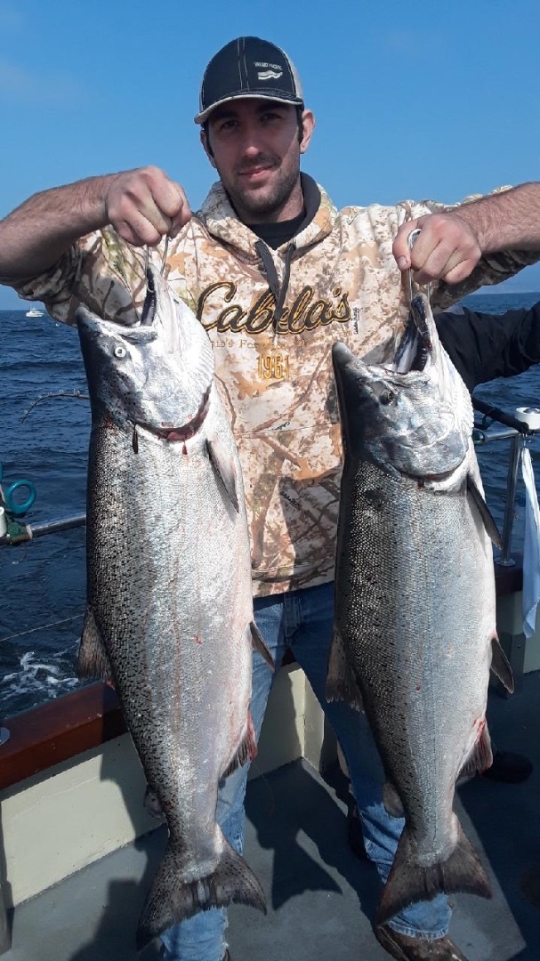 Another solid day of salmon fishing!!