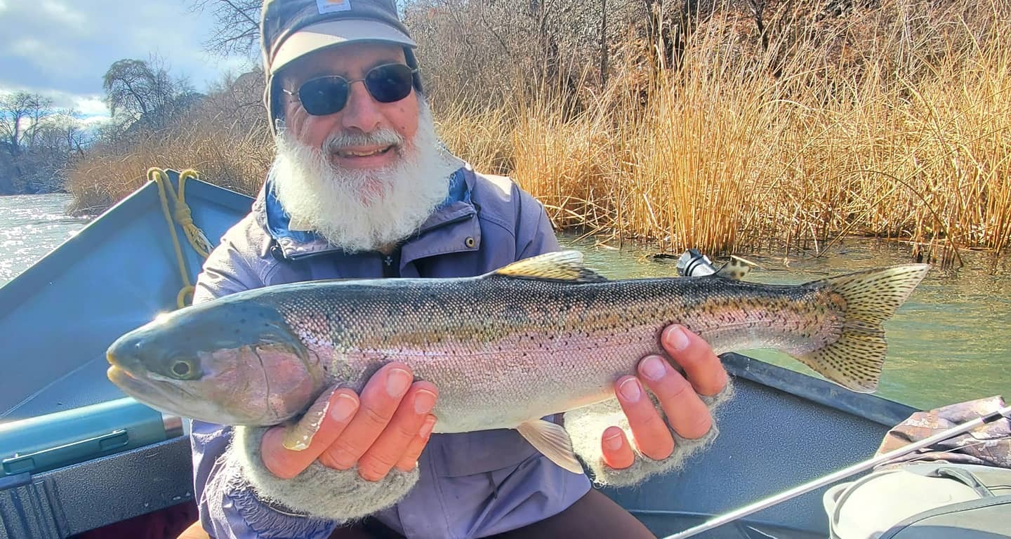 Klamath Winter Steelhead fishing catch it
