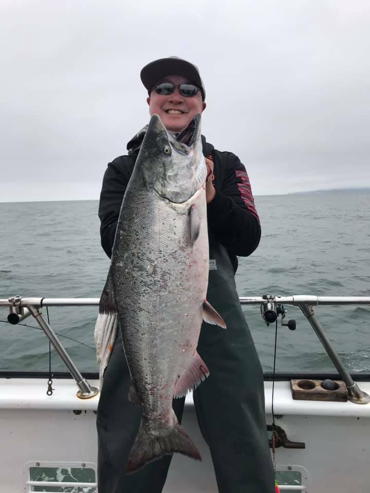 Another great day on the Pacific for salmon fishing