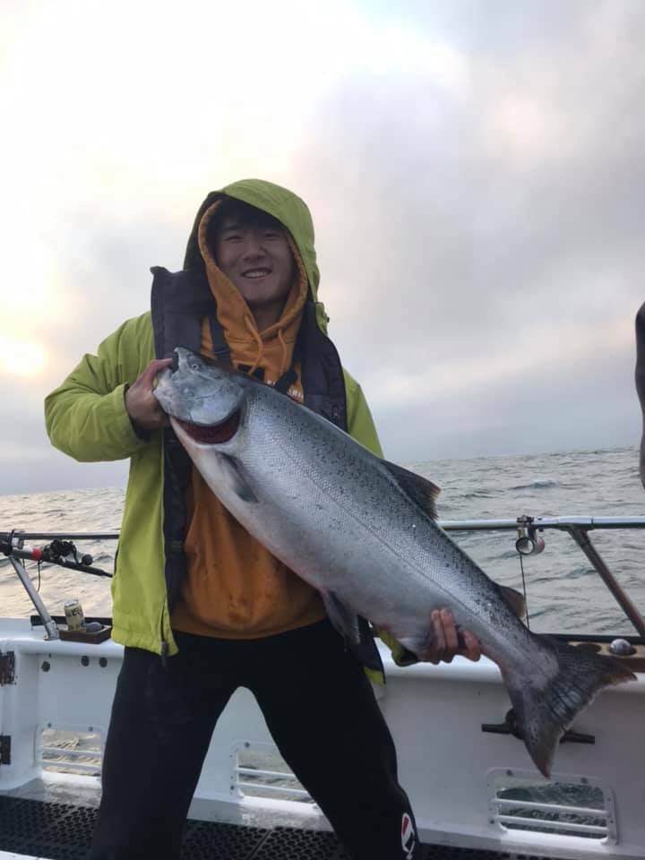 Bumpy weather but excellent salmon fishing