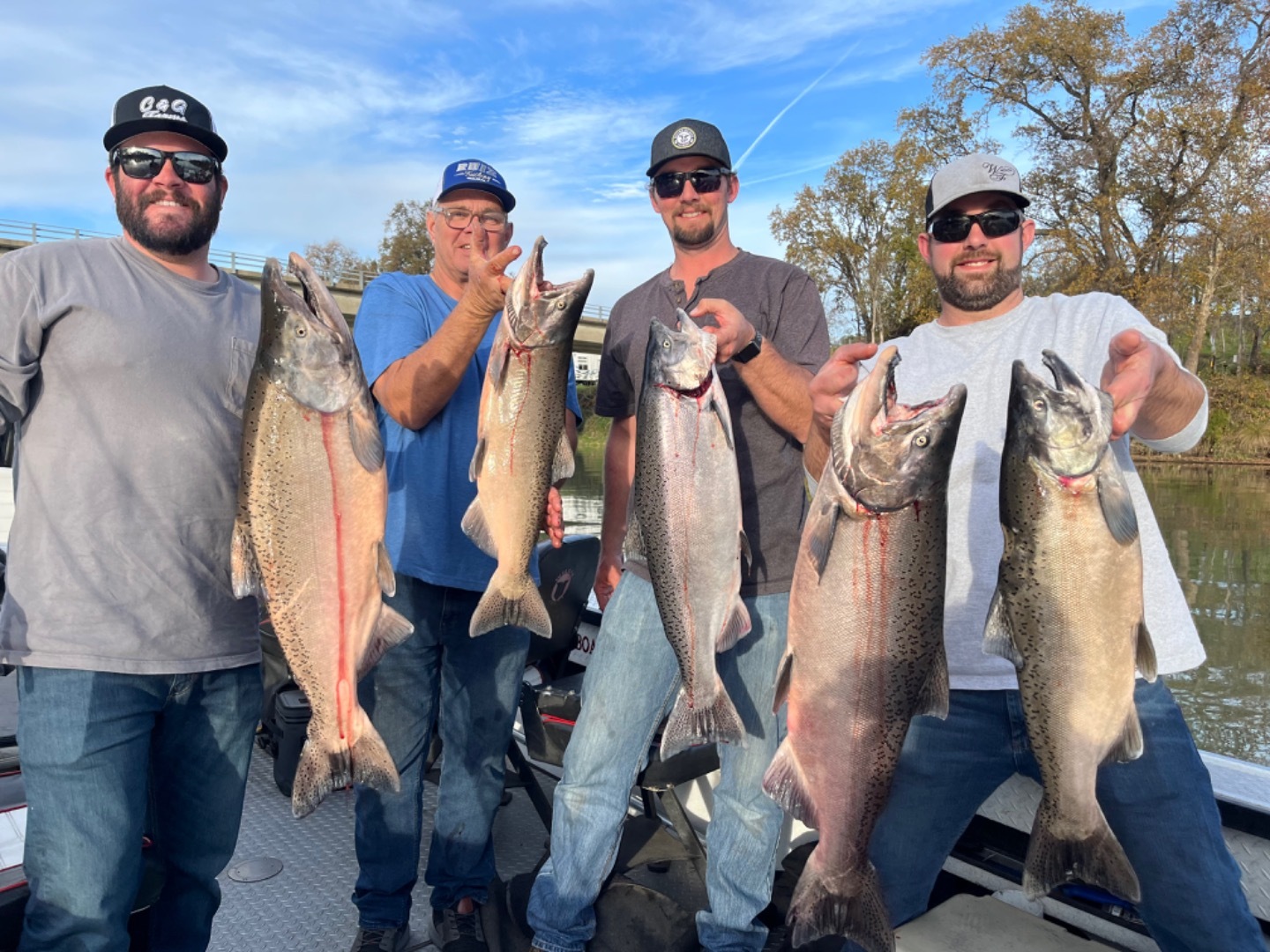 Fishing Salmon fishing on the Sacramento River