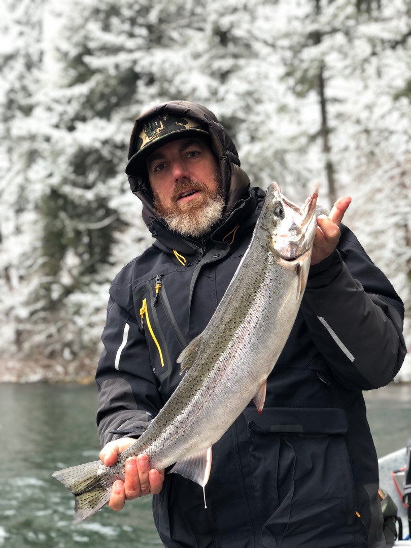 Late Winter Steelhead Fishing In The SNOW!