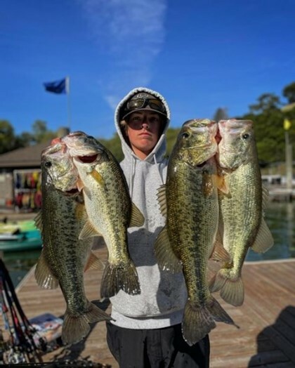 Fishing Lake Chabot (bass fishing) 