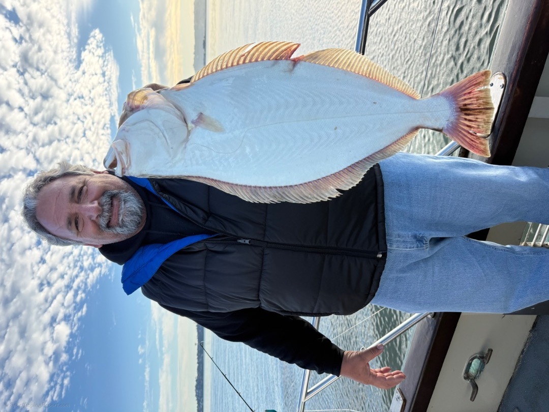 Capt. Dave checks in with a fish a rod!