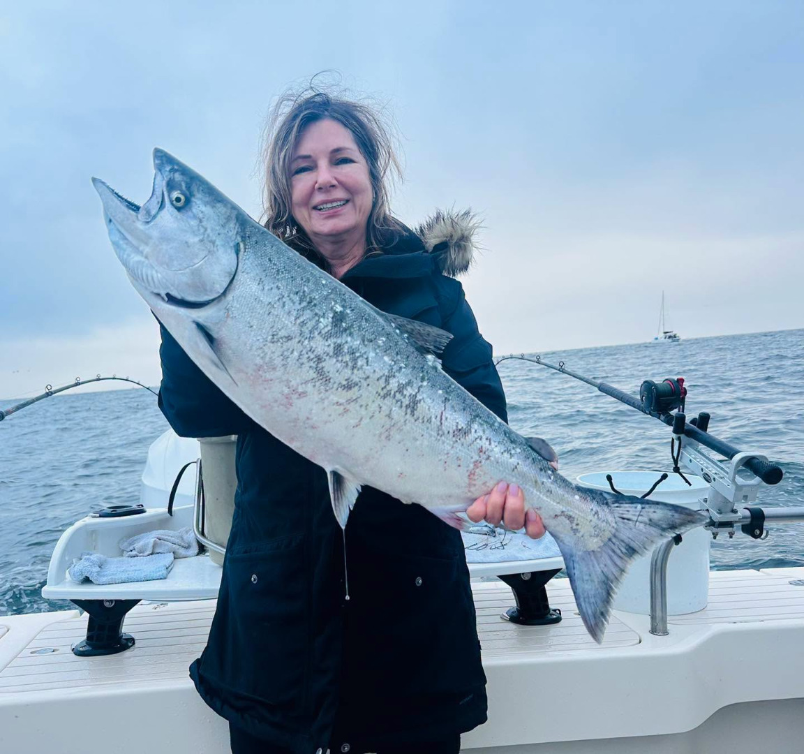 Great quality salmon coming over the rail