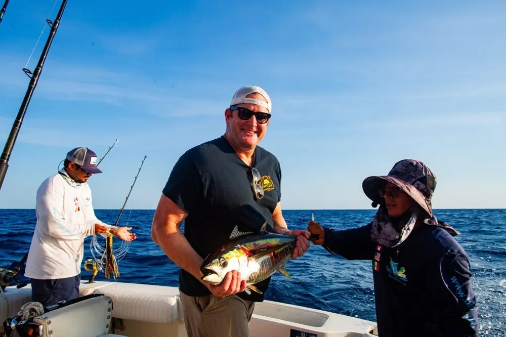 Yellowfin Tuna Battle at the Gordo Banks