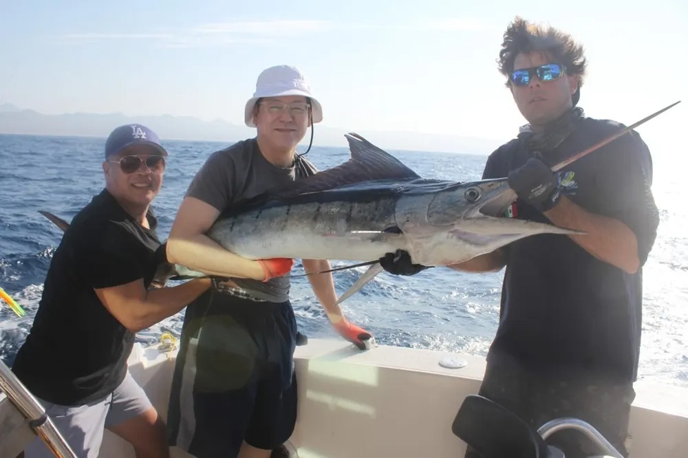 Marlin and Tuna Take the Charter to Another Level