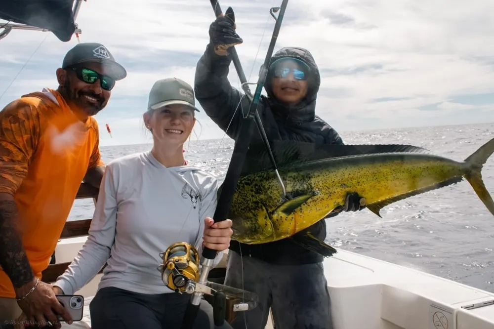 Dorado on the Line! Hold On Tight!