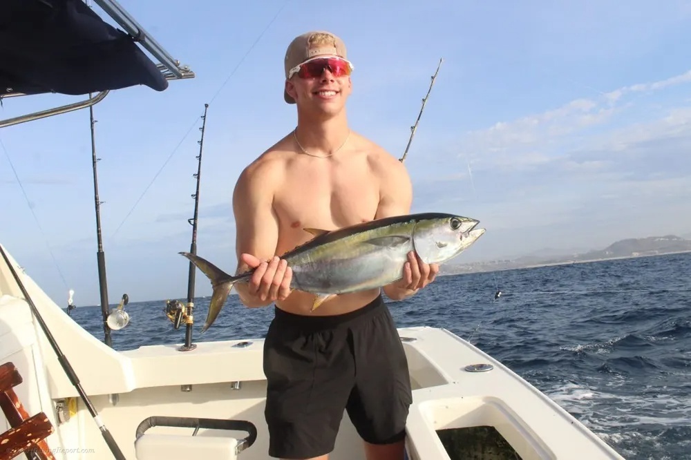 Tuna Bite Creates a Thrilling Offshore Moment